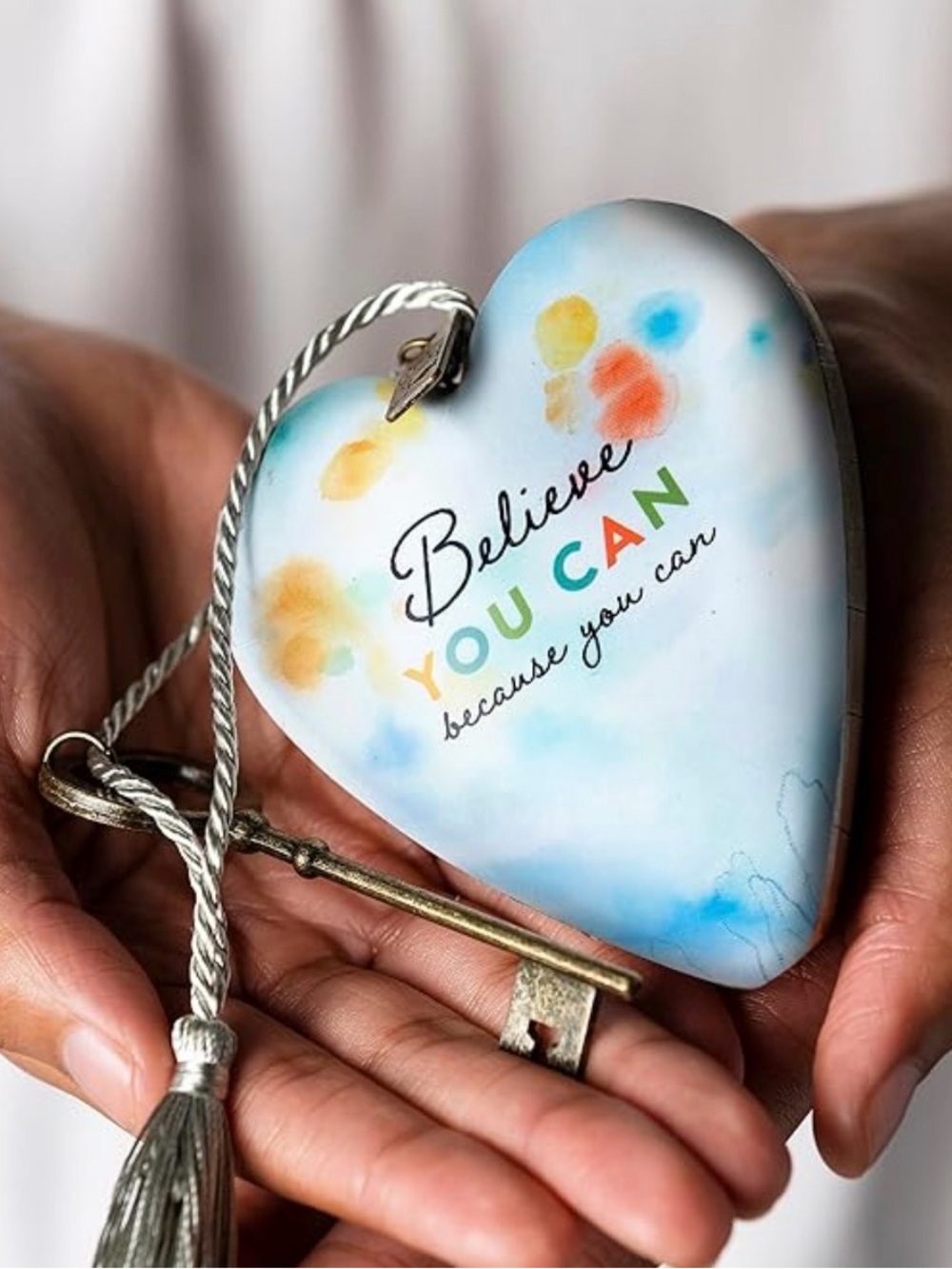 Demdaco Blue Multicolor 'Believe You Can' ArtHearts with Key